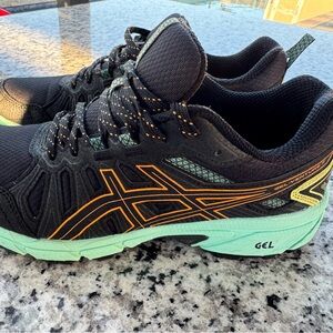 ASICS Women's GEL-Venture 7 trail running shoes Size 7
